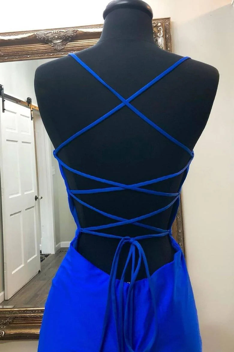 Vestido mini ajustado y sencillo para fiesta de bienvenida